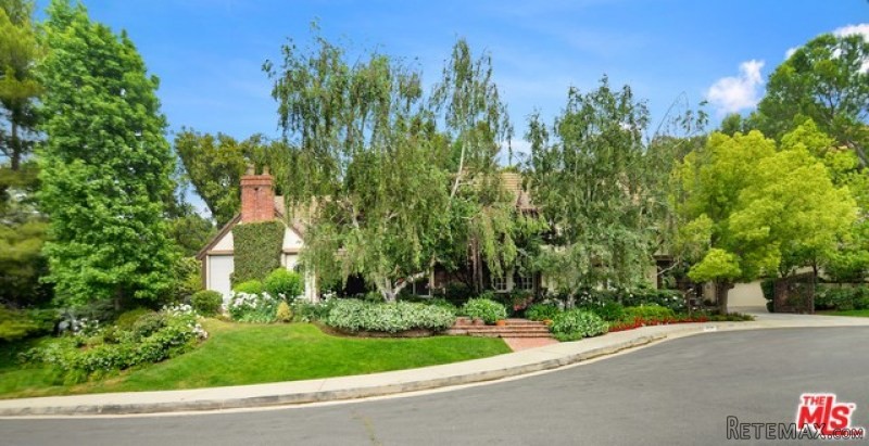 3370 Judilee Dr | Encino, California..