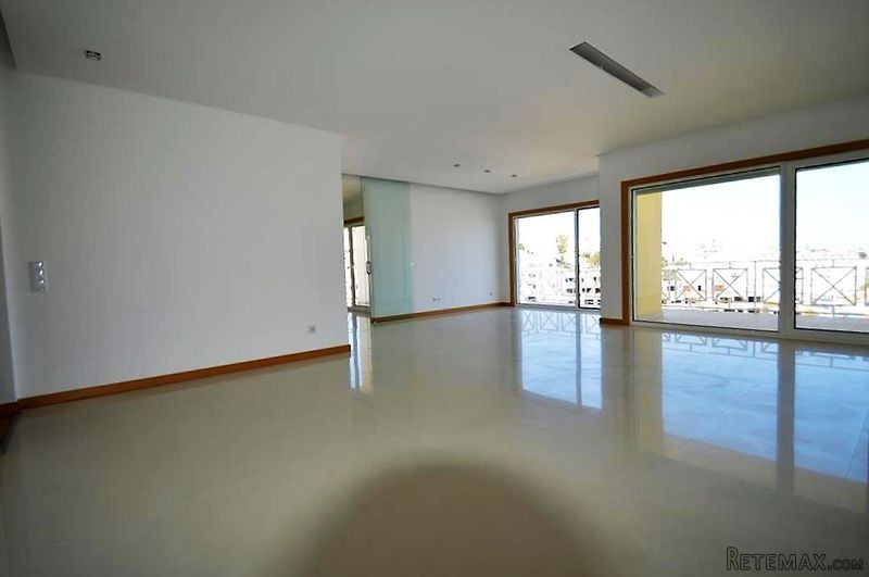 Buy Apartments T2+1 em Faro , Albufeira..