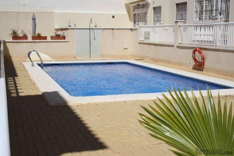 Apartment for sale in Los Nietos