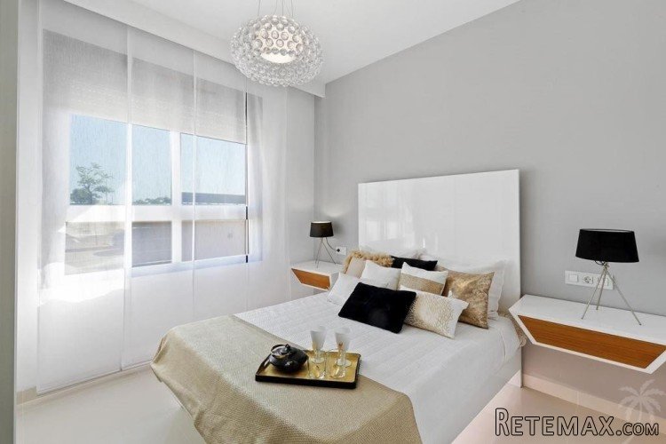 Beautiful new complex with 2 and 3 bedroom apartments. The.. - 5