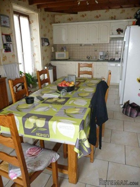 Nice Detached House in Good Plot - 2
