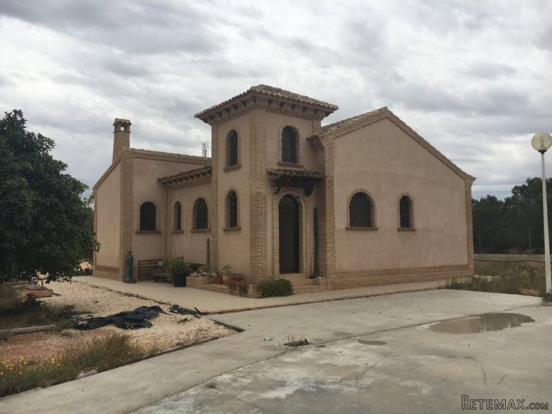 Impressive Villa In Torrellano, Elche