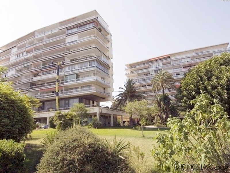3 Bedrooms - Apartment - Malaga - For..