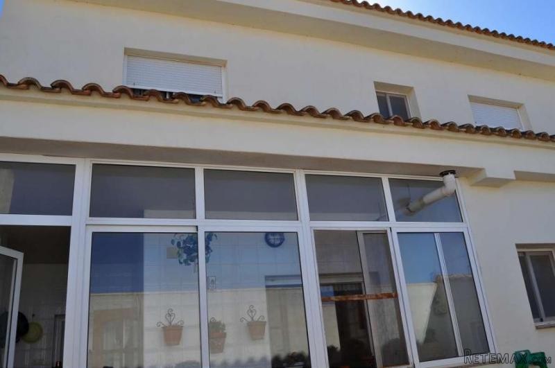 Well built 5 bedroom central townhouse.. - 2