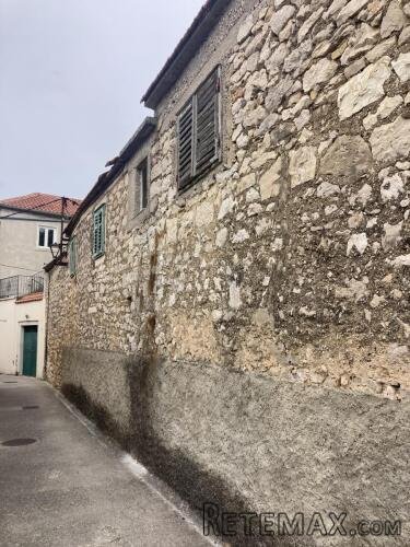 Investicijska nekretnina u Skradinu – autentična kamena kuća - 2