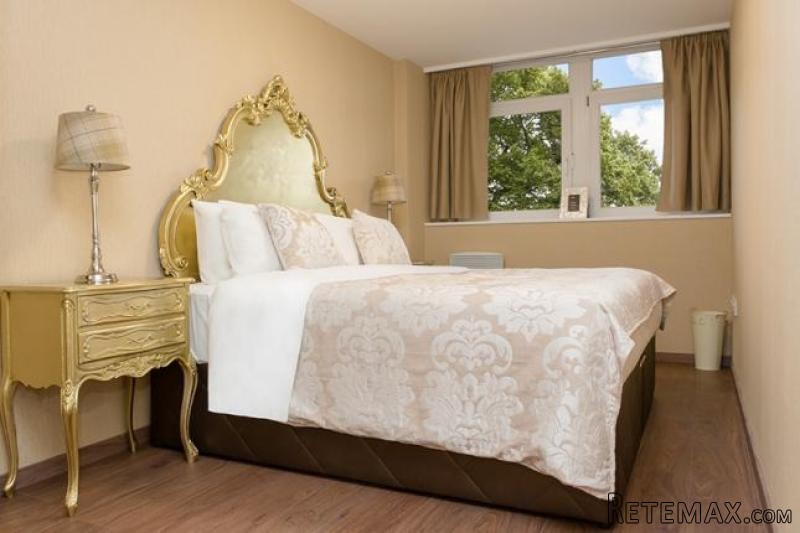 Studio For Sale - 2