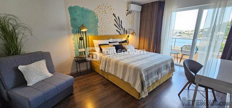 Pag, 580m2, samostojeća kuća prvi red do mora - 3