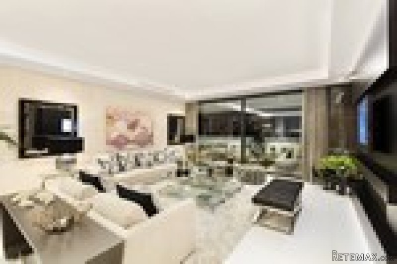 4 Bedrooms - Apartment - Malaga - For.. - 2