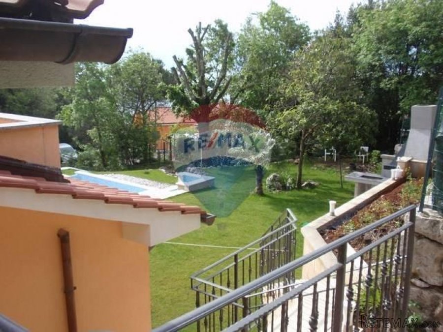 LOVRAN, Kuća 150m od mora - 9