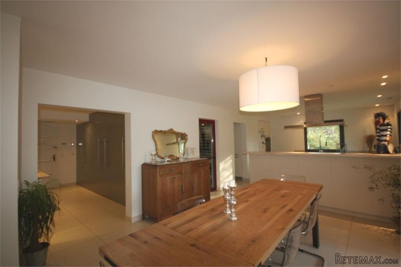 Beautiful Fully Detached Villa With.. - 2