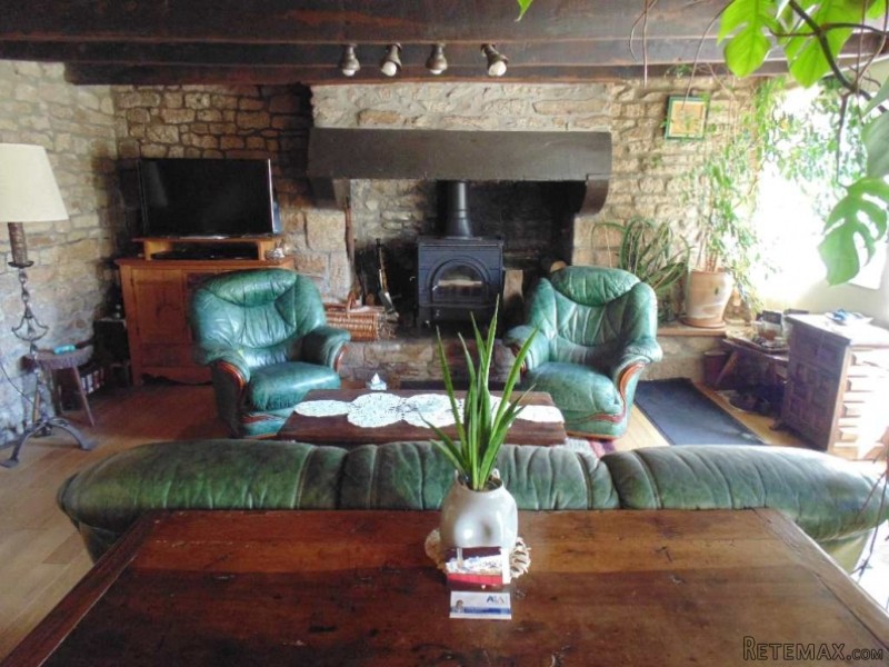 2 Bedrooms - Maison - For Sale - 2