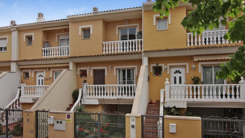 Beautiful modern townhouse in Parcent