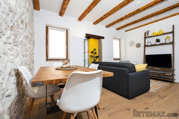 Rovinj,novogradnja u starom gradu,1 kat,namješten-41m2 - 2