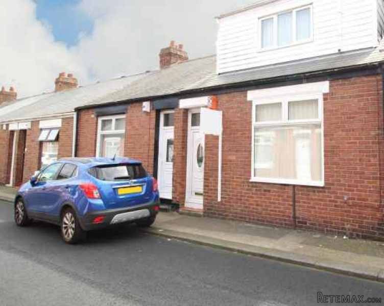 2 bedroom, Terraced House house for sale