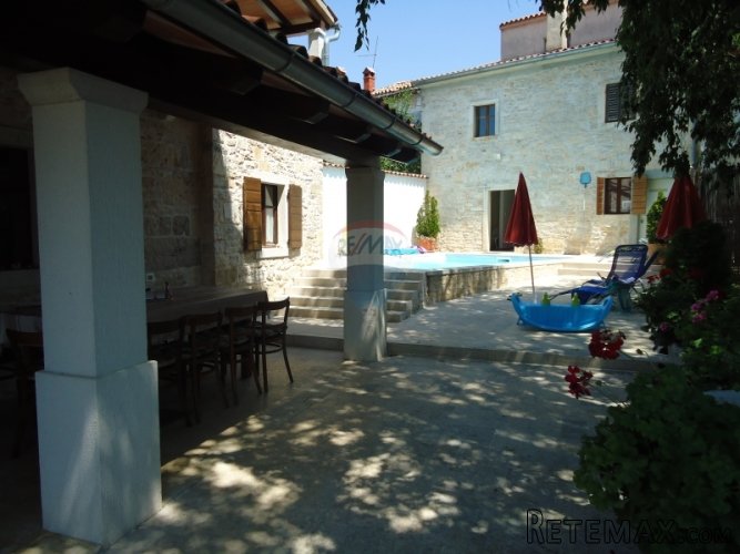 ISTRA, RENOVIRANE STARINE U KUĆE ZA ODMOR S BAZENOM - 4