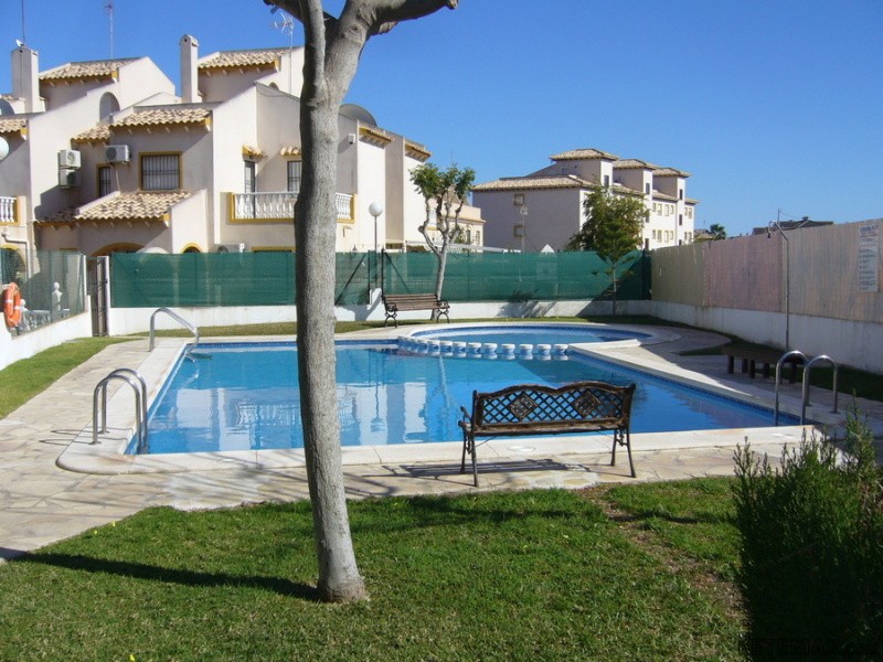 2 Bedrooms - Townhouse - Alicante - For..