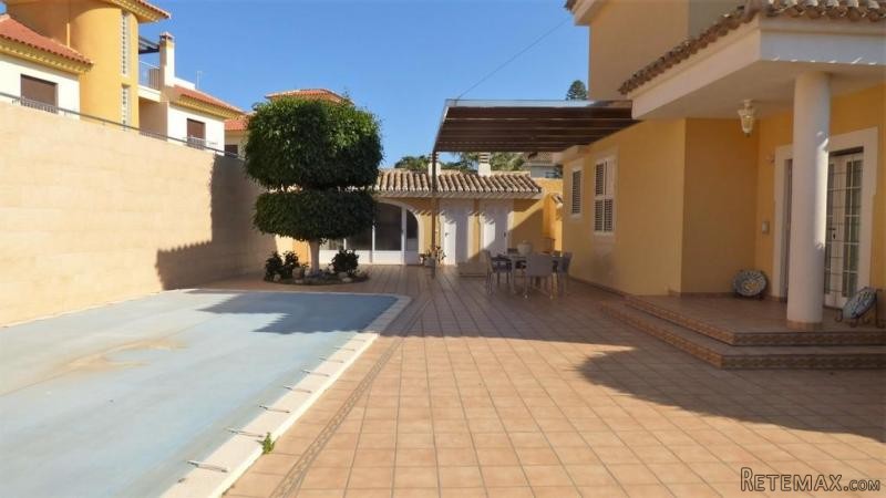 4 Bedrooms - Chalet - Murcia - For Sale - 2