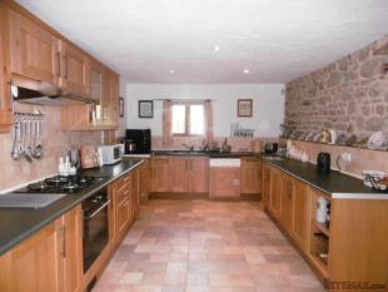 Breton Farmhouse and Guest Gite - 2