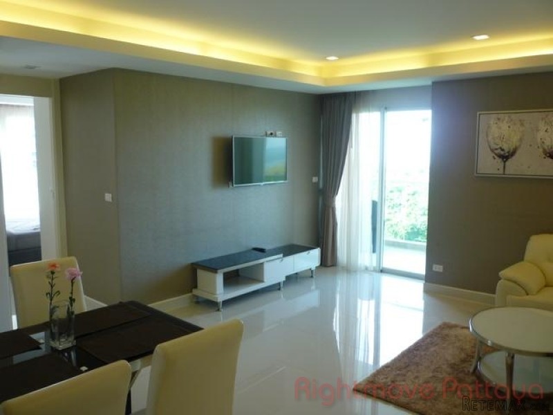 2 Bedroom Condo for sale in Pratumnak -.. - 2