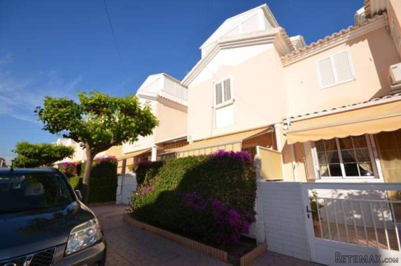 3 Bedroom 2 Bathroom Villa In Guardamar..
