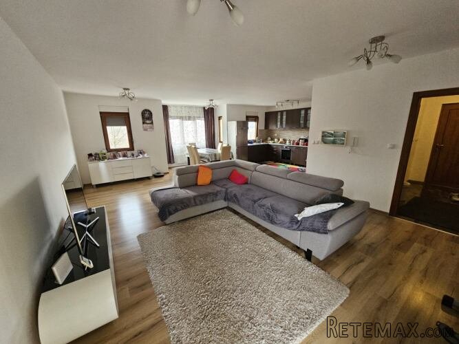 Fantasticno imanje 3.5ha,nadomak Beograda - 8