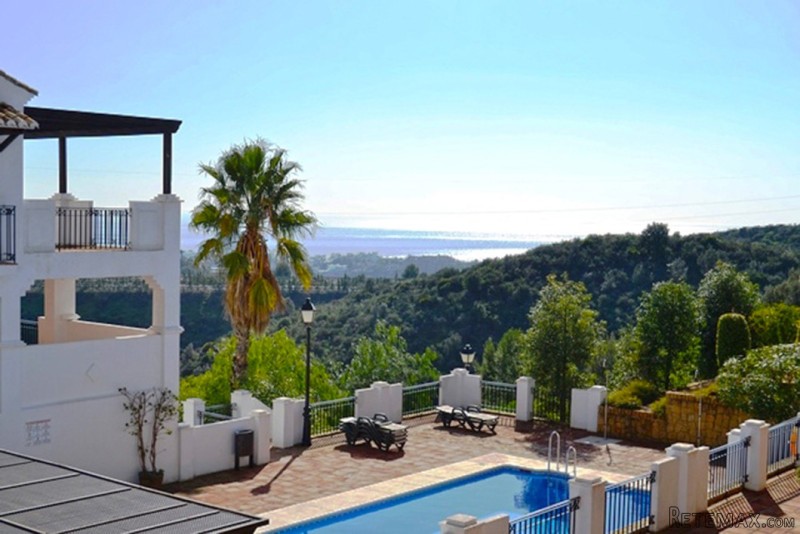 Discounted Andalusian Pueblo Style..