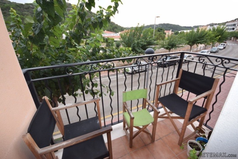 4 Bedrooms Apartment For Sale