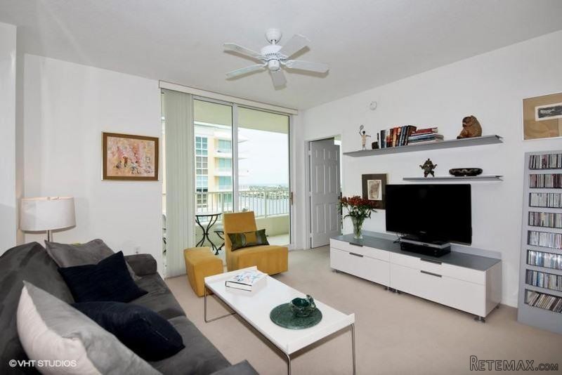 625 Casa Loma Blvd #1403, Boynton..