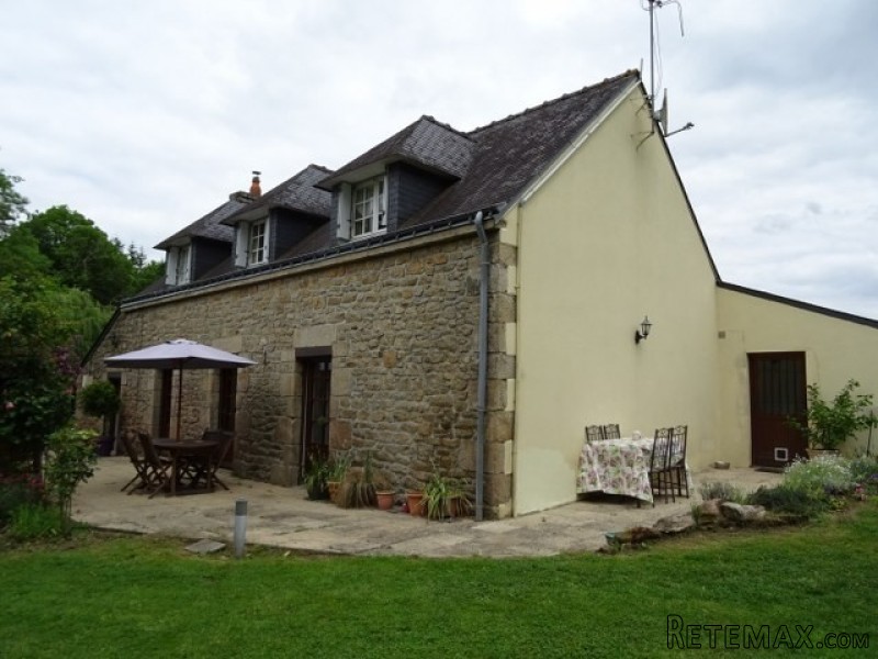 Detached countryside longere, 187,200 €