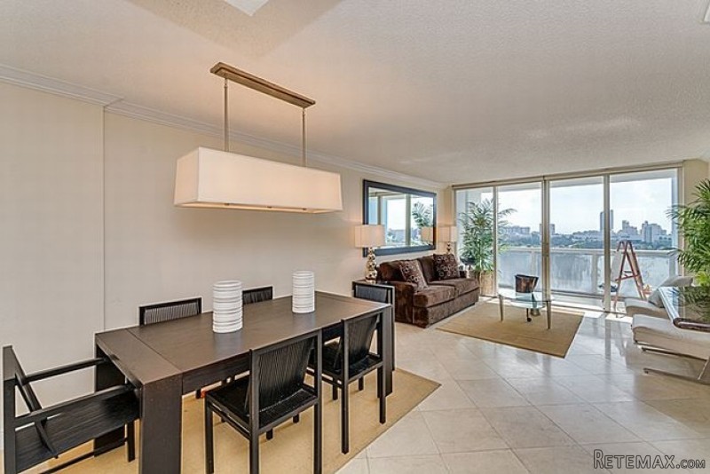 3 bedroom Flat For Sale: 1800 SUNSET.. - 2