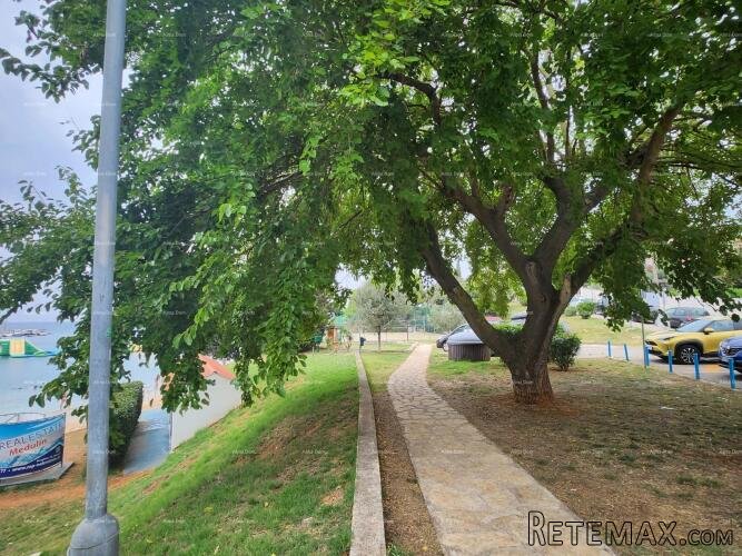 Pješčana uvala, prvi red do mora. Apartman sa pogledom na m.. - 2