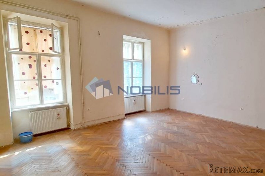 Zagreb - centar, Tomićeva, 5s stan 157 m2 s parkingom - 2