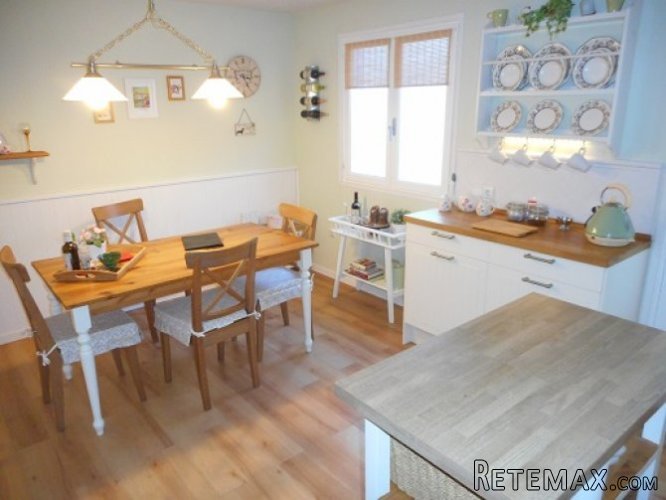 A charming 3 BEDROOM townhouse in Jacarilla has now come on.. - 3