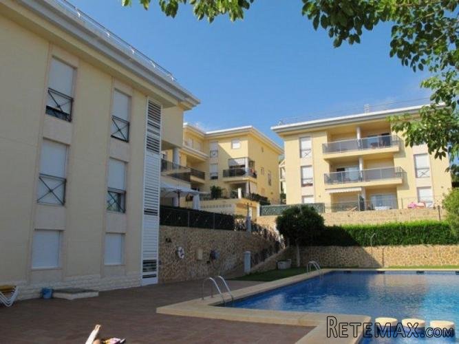 Apartamento muy bonito y acogedor, situado en una de las..