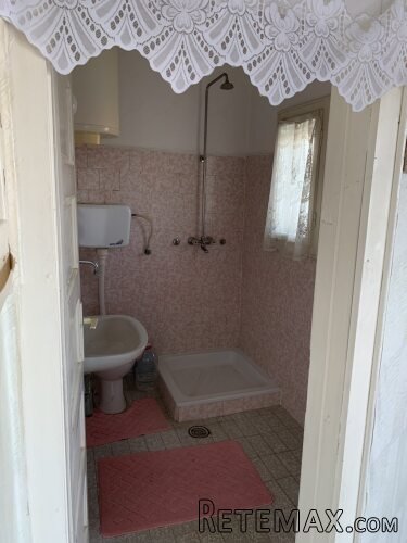 Prodajem dve kuce u Vrbovnu-Lazarevac - 13