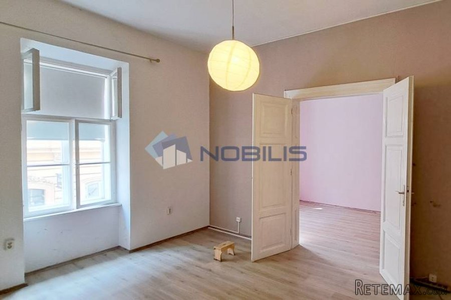 Zagreb - centar, Tomićeva, 5s stan 157 m2 s parkingom - 3