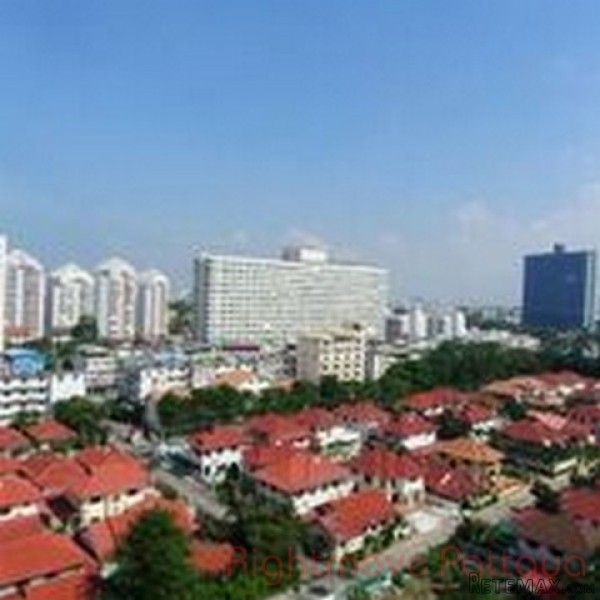 1 Bedroom Condo for sale in Jomtien -..