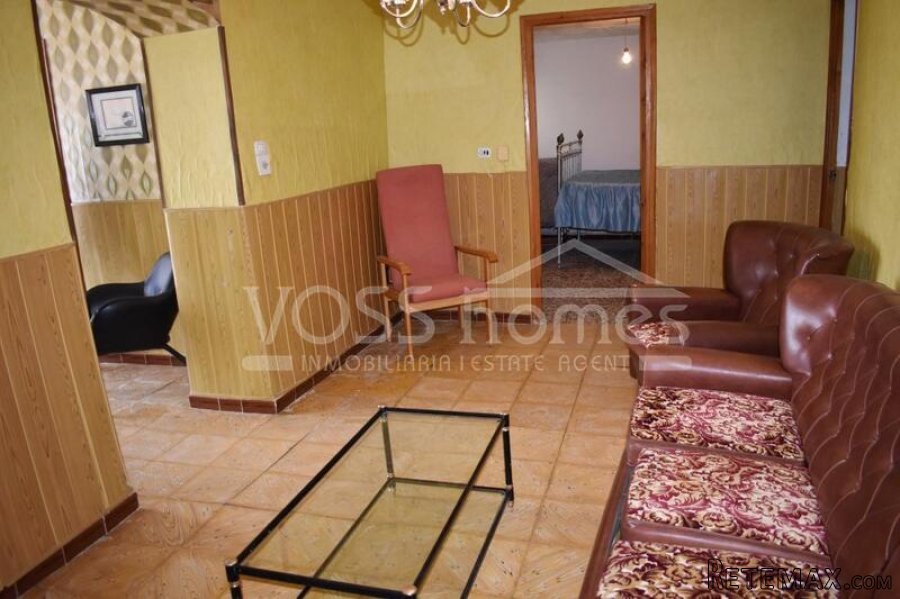 A lovely 2 storey village house to renovate currently with.. - 5