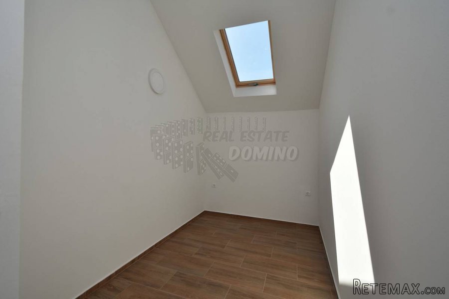 Apartman s pogledom na more! okolica grada Krka! - 15