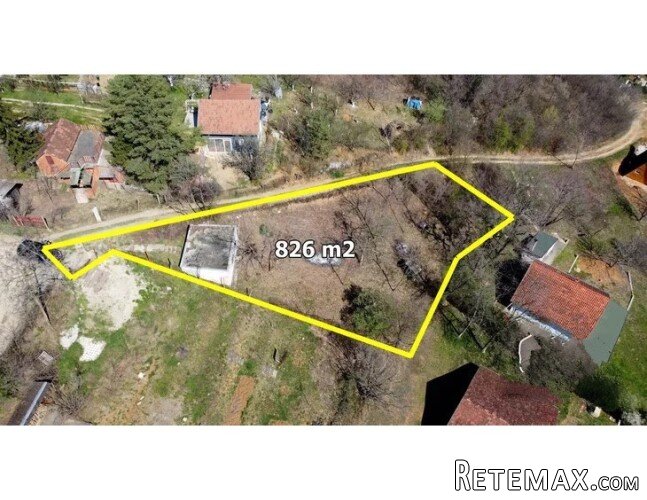 Na prodaju: Atraktivan plac u prelepoj prirodi - 5