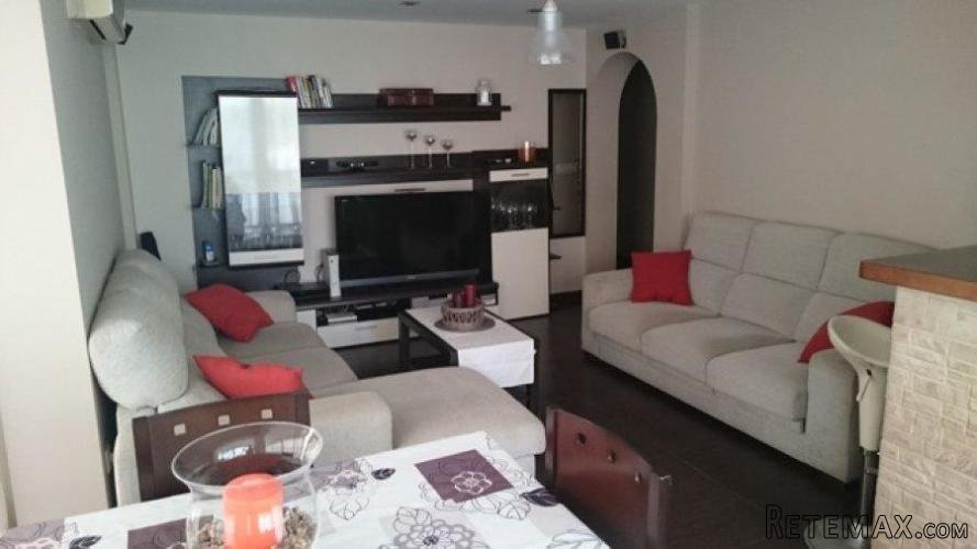piso en calpe muy amplio, totalmente reformado y al lado..