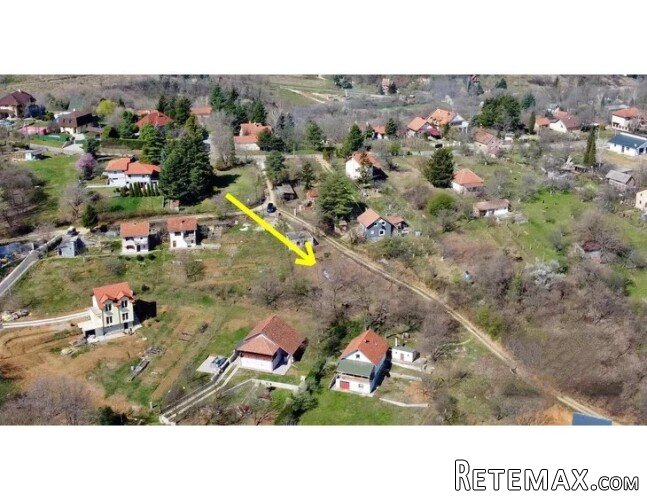 Na prodaju: Atraktivan plac u prelepoj prirodi - 6