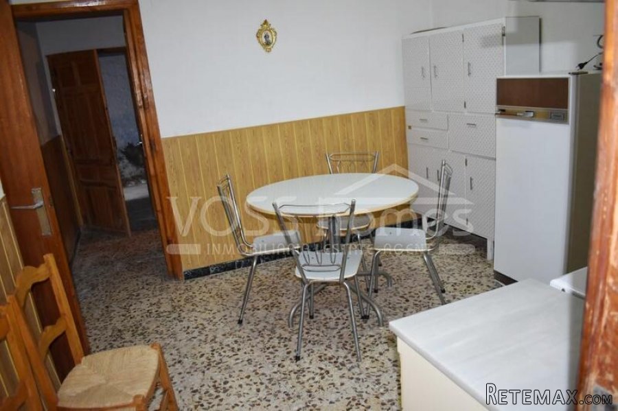 A lovely 2 storey village house to renovate currently with.. - 7