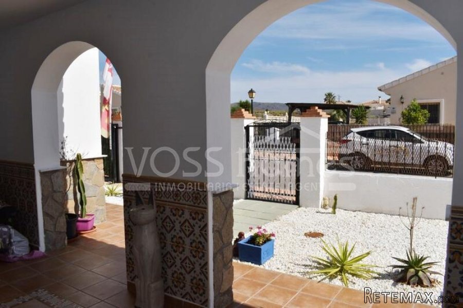 RESERVED MARCH 2022 WITH VOSS HOMES - A spacious, recently.. - 17