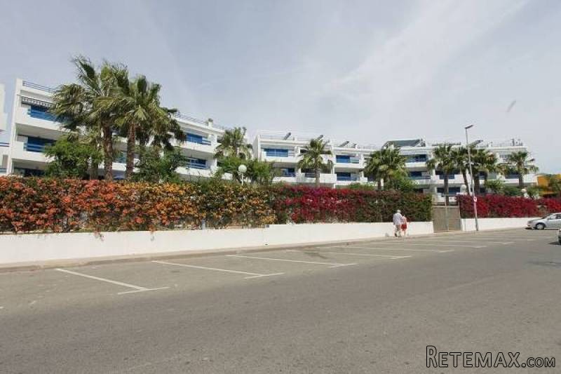 2 Bedroom 2 Bathroom Apartment In Playa..