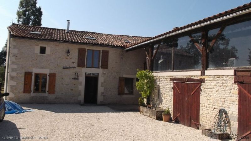 Renovated barn with half an acre of..