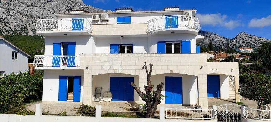 Apartmani u srcu Orebića – kuća na prodaju - 2