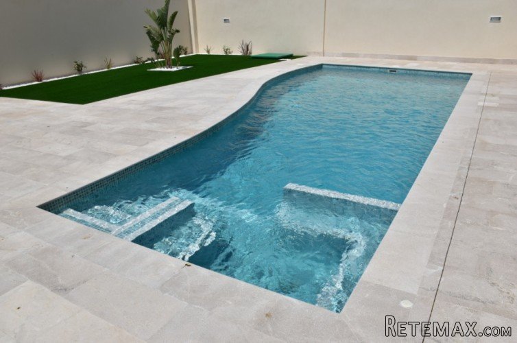 Exclusive and Direct &nbsp;5 Bed 5 Bath Detached Villa with.. - 2
