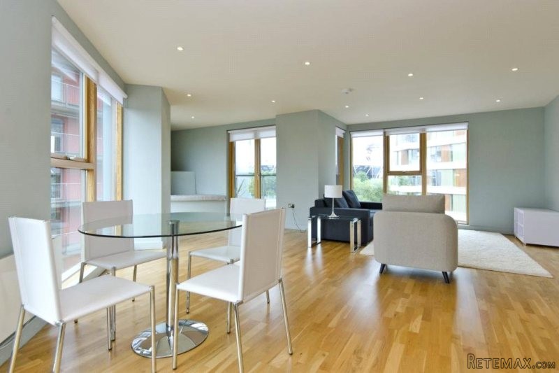 Property - London - For Sale - 2