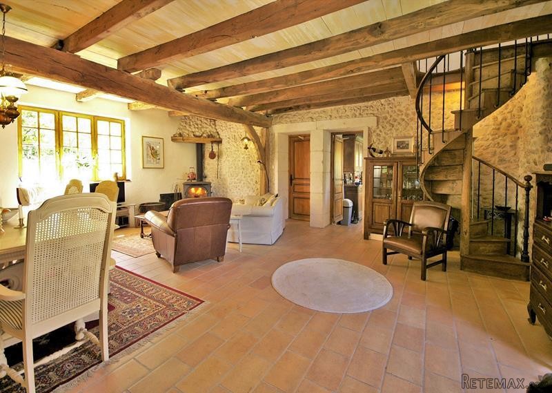 Attractive Village Property With Pool - 2